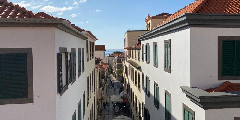 12-Vista-do-prédio-no-Funchal