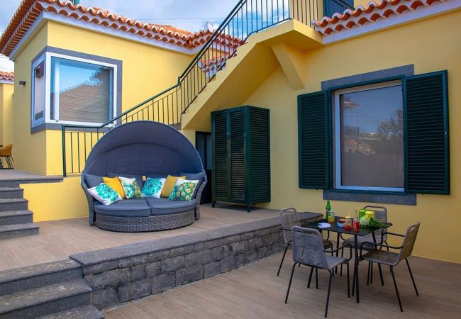 Villa in Santa Cruz - Villa Sunrise View by Homie Villa in Santa Cruz - Villa Sunrise View by Homie