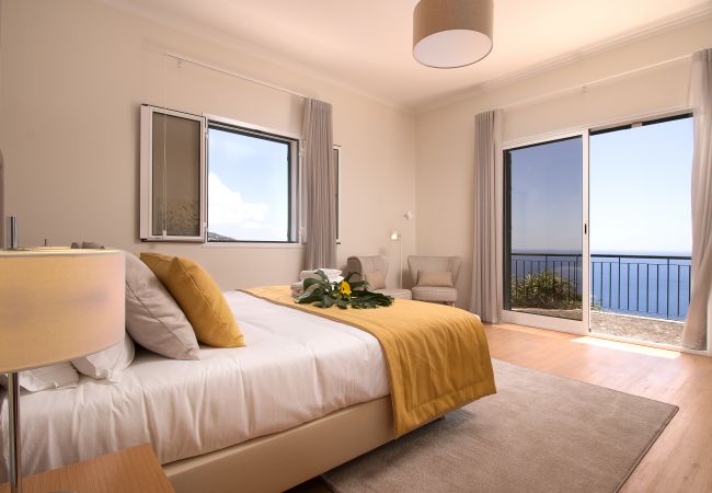 Villa in Santa Cruz - Villa Sunrise View by Homie Villa in Santa Cruz - Villa Sunrise View by Homie