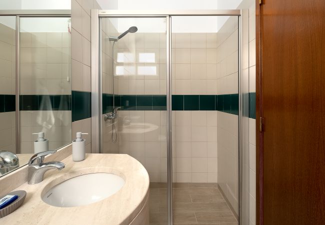 Zimmeranmietung in Porto Moniz - Pérola Views Inn 107 by Madeira Sun Travel Zimmeranmietung in Porto Moniz - Pérola Views Inn 107 by Madeira Sun Travel