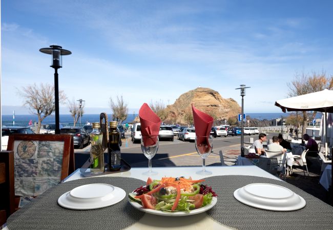 Zimmeranmietung in Porto Moniz - Pérola Views Inn 107 by Madeira Sun Travel Zimmeranmietung in Porto Moniz - Pérola Views Inn 107 by Madeira Sun Travel