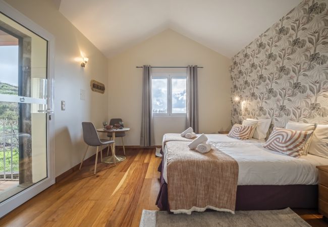 Studio in Porto Moniz - Casas do Salão - Segurelha by Homie Studio in Porto Moniz - Casas do Salão - Segurelha by Homie