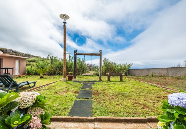 Studio in Porto Moniz - Casas do Salão - Oregão by Homie Studio in Porto Moniz - Casas do Salão - Oregão by Homie