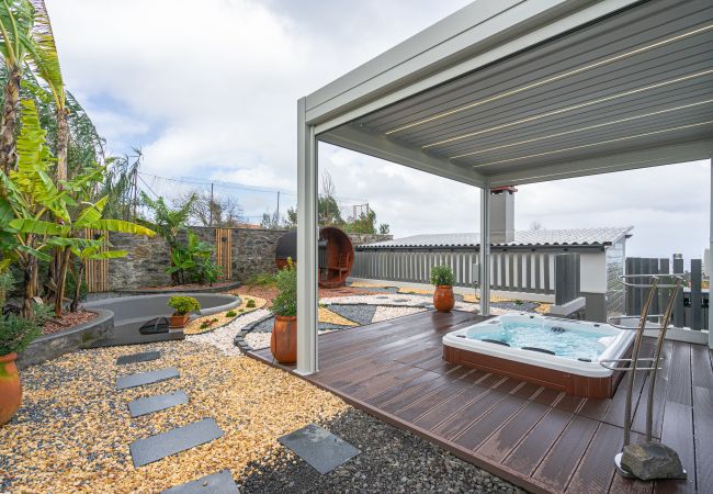 Landhaus in Porto Moniz - King' Shelter by Homie