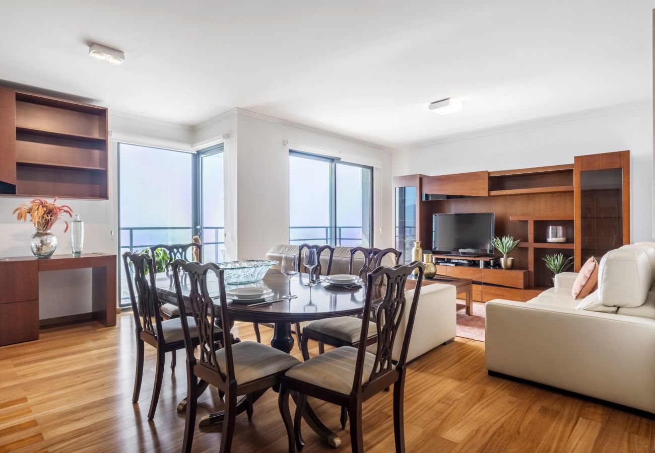 Ferienwohnung in Funchal - Blue and Gold Sunset by Homie Ferienwohnung in Funchal - Blue and Gold Sunset by Homie