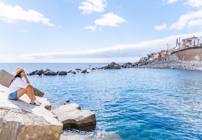 Studio in Paúl do Mar - Seaside Sunset - The Shell by Madeira Sun Travel Studio in Paúl do Mar - Seaside Sunset - The Shell by Madeira Sun Travel
