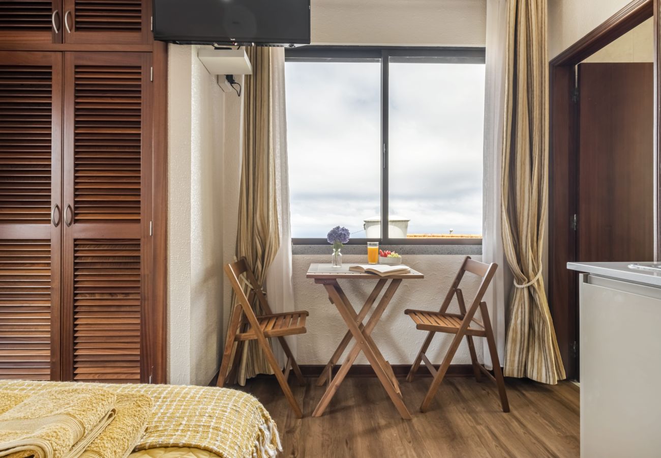 Ferienwohnung in Porto Moniz - Cozy Apartment 3 by Madeira Sun Travel