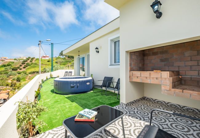 Ferienhaus in Canhas - Casa do Malaquias by Homie Ferienhaus in Canhas - Casa do Malaquias by Homie