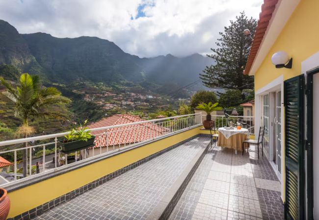 Ferienhaus in São Vicente - Cantinho das Feiteiras by Homie Ferienhaus in São Vicente - Cantinho das Feiteiras by Homie