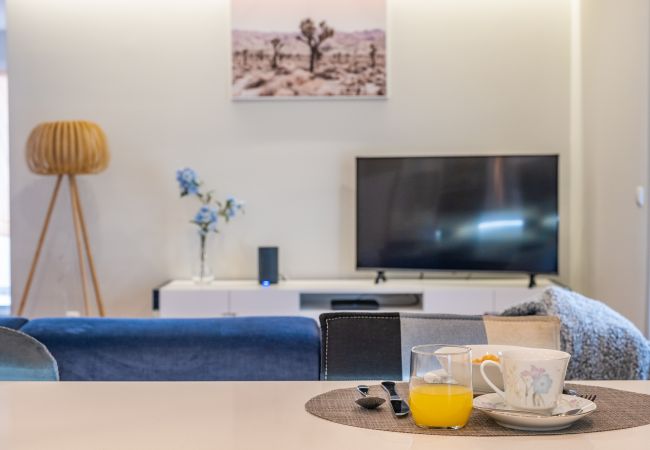 Apartamento en Santa Cruz - Caniço Penthouse by Homie Apartamento en Santa Cruz - Caniço Penthouse by Homie