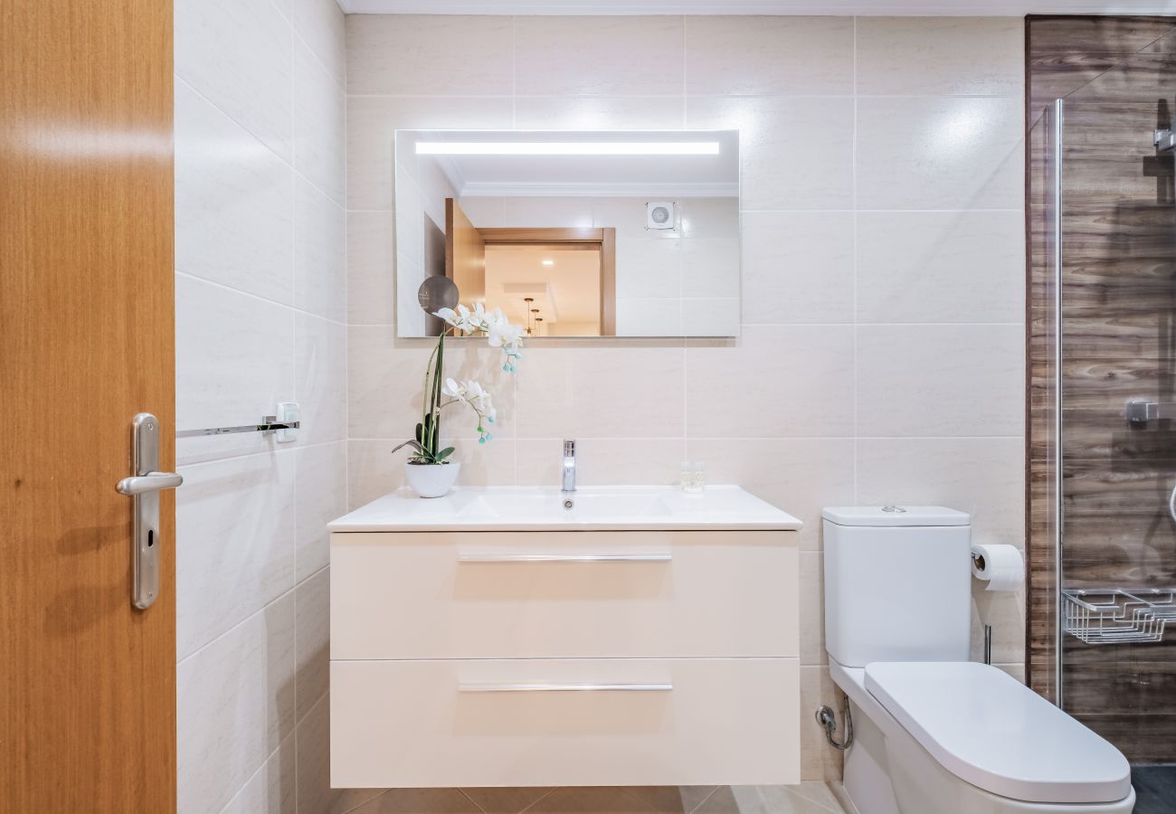 Apartamento en Santa Cruz - Caniço Penthouse by Homie Apartamento en Santa Cruz - Caniço Penthouse by Homie