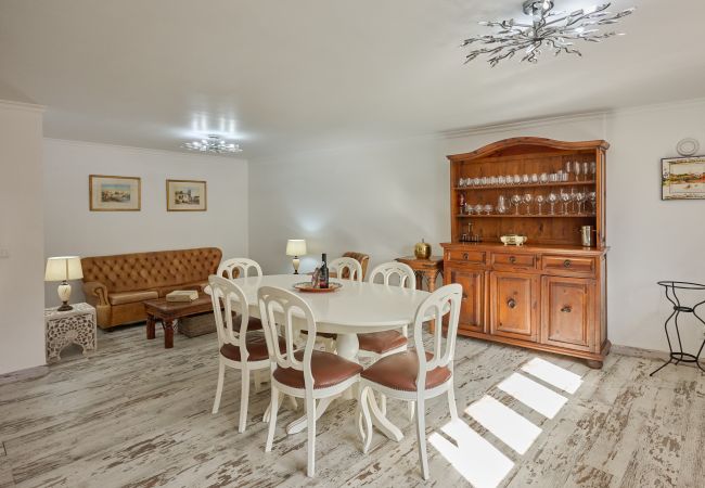 Casa rural en Calheta - Casas Maravilha - Casa Grande by Homie Casa rural en Calheta - Casas Maravilha - Casa Grande by Homie