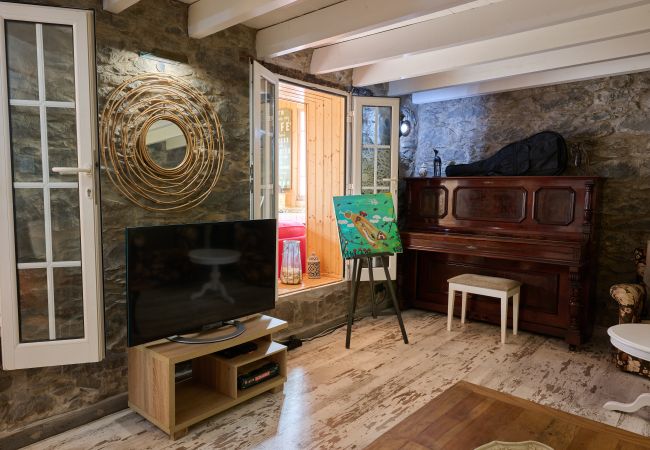 Casa rural en Calheta - Casas Maravilha - Casa Grande by Homie Casa rural en Calheta - Casas Maravilha - Casa Grande by Homie