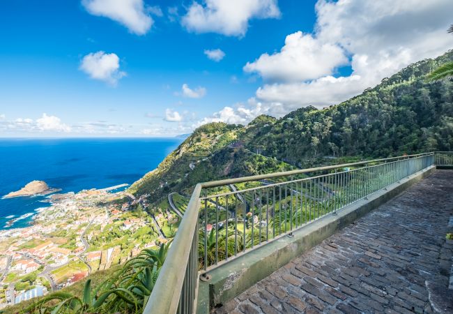 Casa rural en Porto Moniz - Green Valley by Madeira Sun Travel Casa rural en Porto Moniz - Green Valley by Madeira Sun Travel