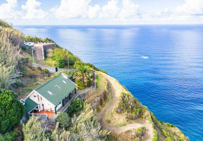 Casa rural en Porto Moniz - Green Valley by Madeira Sun Travel Casa rural en Porto Moniz - Green Valley by Madeira Sun Travel