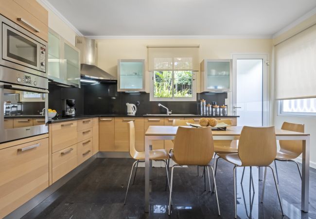 Casa en Estreito Câmara de Lobos - Casa Olimpo by Homie Casa en Estreito Câmara de Lobos - Casa Olimpo by Homie