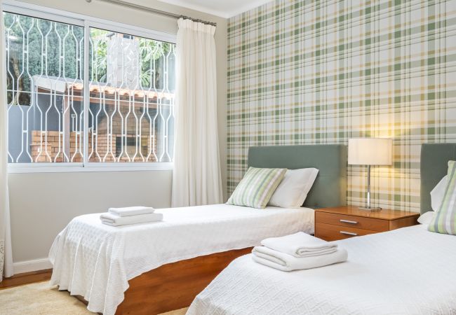 Casa en Estreito Câmara de Lobos - Casa Olimpo by Homie Casa en Estreito Câmara de Lobos - Casa Olimpo by Homie