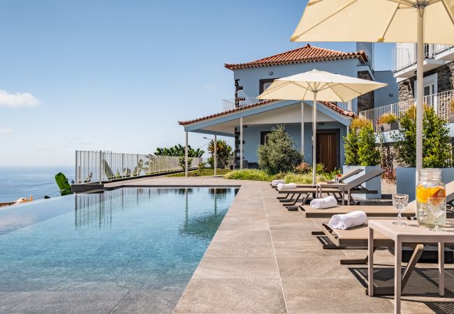 Agroturismo en Ponta do Sol - Casas da Luz - Casa da Latada by Homie Agroturismo en Ponta do Sol - Casas da Luz - Casa da Latada by Homie