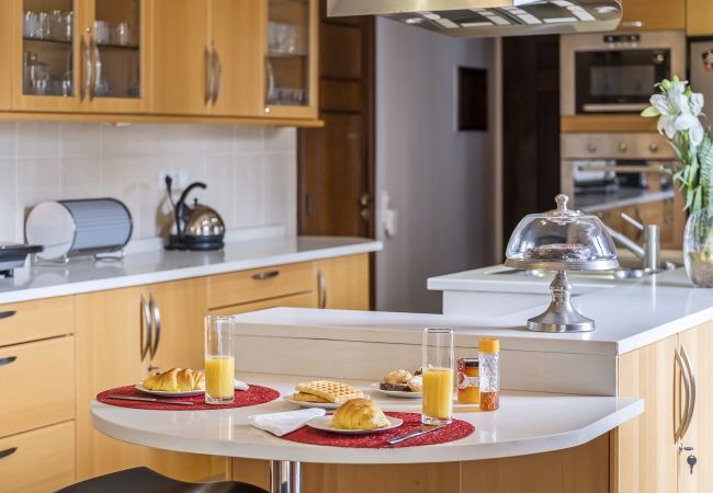 Apartamento en Funchal - Central Lido Apartment by Homie Apartamento en Funchal - Central Lido Apartment by Homie