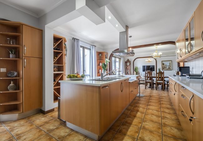 Apartamento en Funchal - Central Lido Apartment by Homie Apartamento en Funchal - Central Lido Apartment by Homie