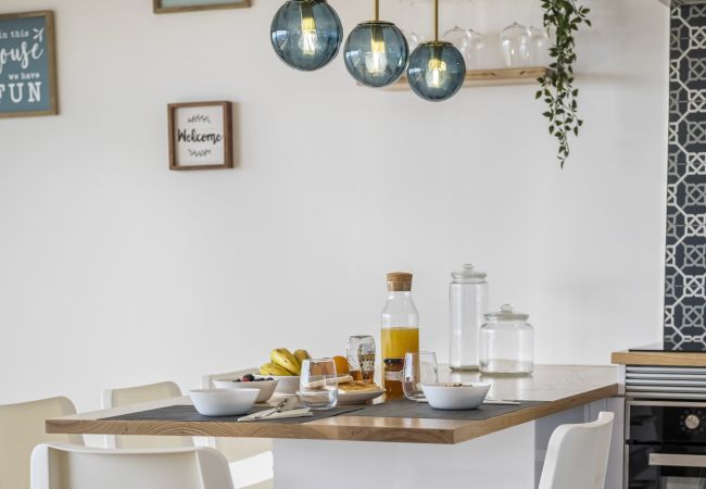 Casa en Gaula - Casa José António B by Homie Casa en Gaula - Casa José António B by Homie