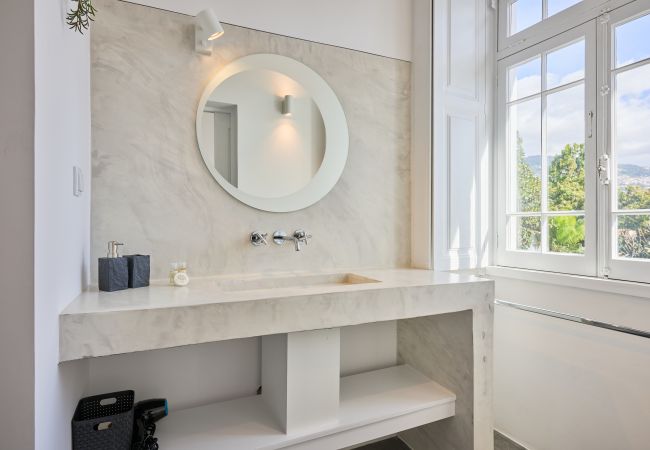 Apartamento en Funchal - Luna Rossa - Lineart by Madeira Sun Travel Apartamento en Funchal - Luna Rossa - Lineart by Madeira Sun Travel