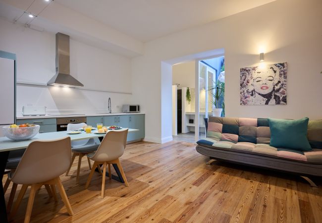 Apartamento en Funchal - Luna Rossa - Lineart by Madeira Sun Travel Apartamento en Funchal - Luna Rossa - Lineart by Madeira Sun Travel