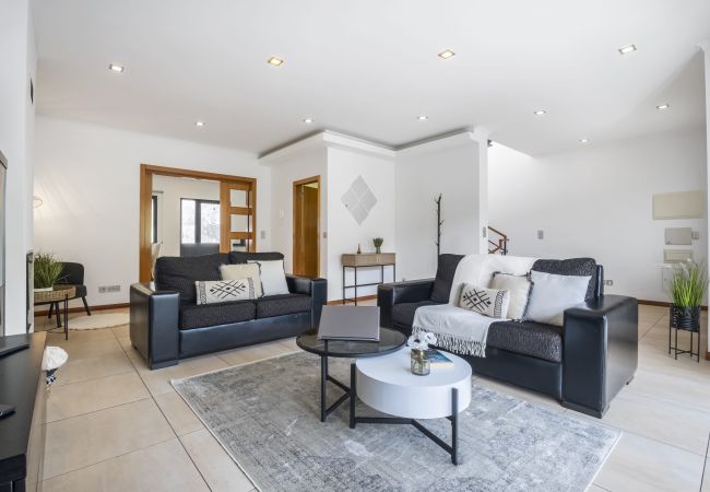 Casa en Funchal - Til Home by Homie Casa en Funchal - Til Home by Homie