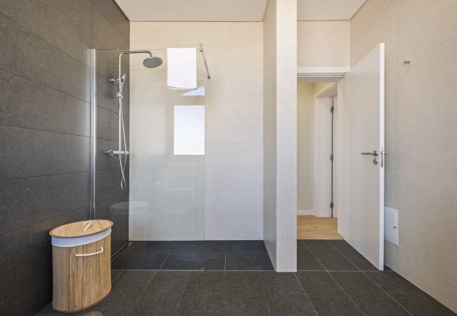 Apartamento en Caniço - Casa da Oliveira I by Homie Apartamento en Caniço - Casa da Oliveira I by Homie