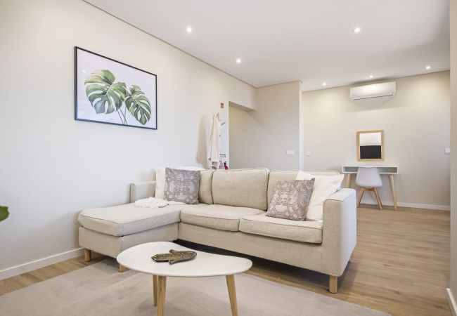 Apartamento en Caniço - Casa da Oliveira I by Homie Apartamento en Caniço - Casa da Oliveira I by Homie