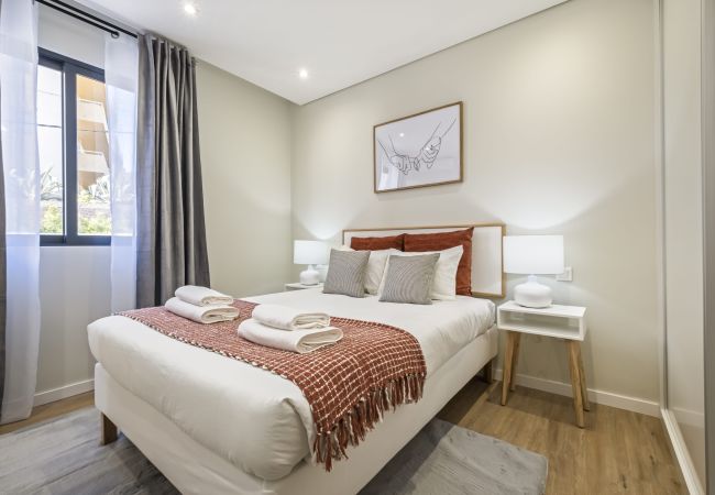 Apartamento en Caniço - Casa da Oliveira II by Homie Apartamento en Caniço - Casa da Oliveira II by Homie