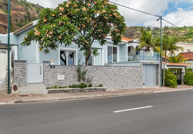 Apartamento en Ponta do Sol - Coastal Charm A by Madeira Sun Travel Apartamento en Ponta do Sol - Coastal Charm A by Madeira Sun Travel