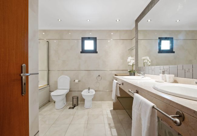 Apartamento en Funchal - Penthouse Prestige by Madeira Sun Travel Apartamento en Funchal - Penthouse Prestige by Madeira Sun Travel