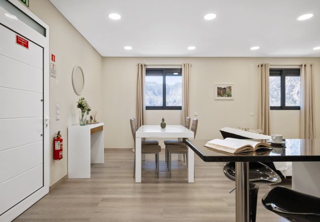 Apartamento en Curral das Freiras - Coração da Madeira - Cidrão by Madeira Sun Travel Apartamento en Curral das Freiras - Coração da Madeira - Cidrão by Madeira Sun Travel