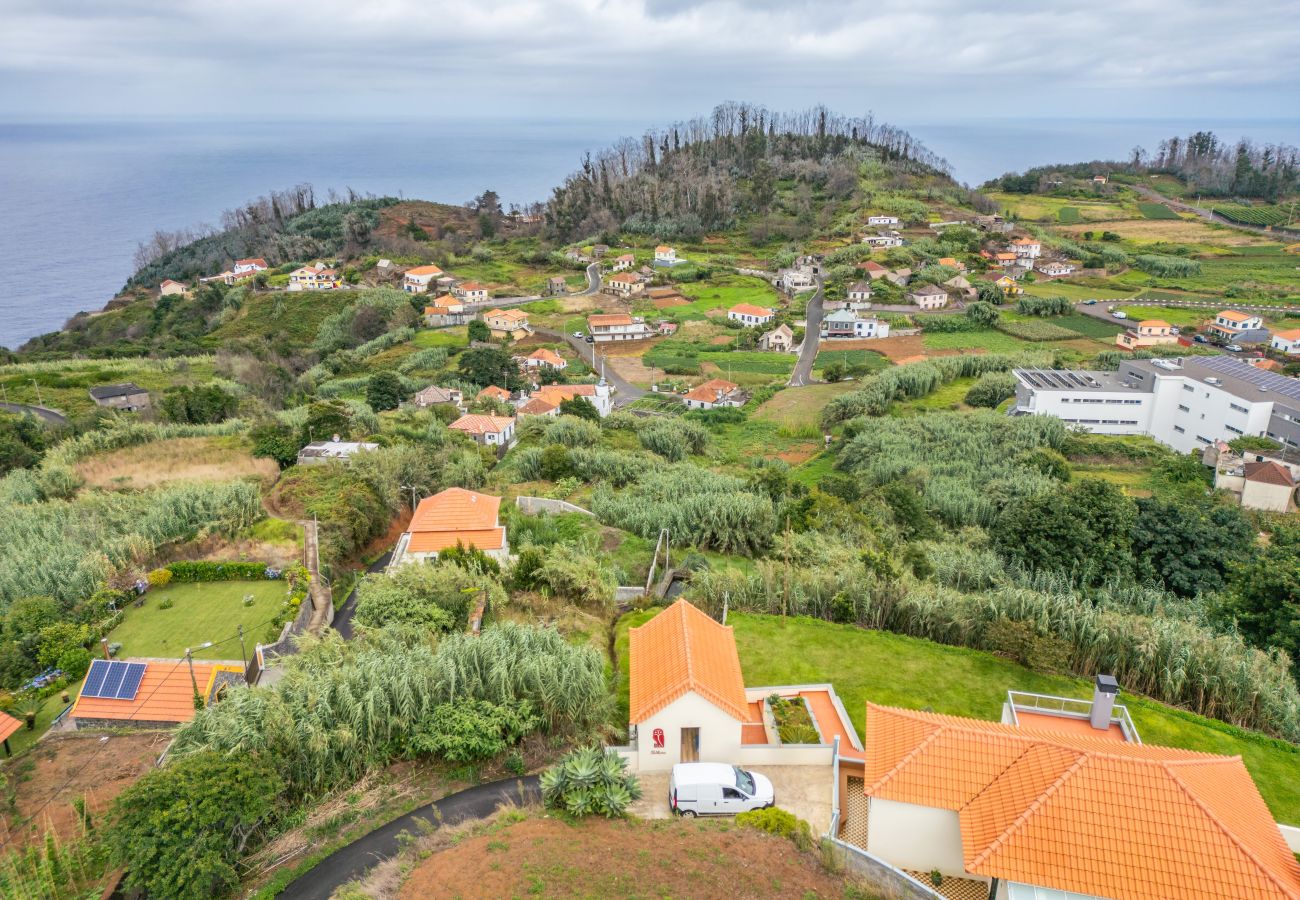 Casa rural en Porto Moniz - Palheiro Simone by Homie Casa rural en Porto Moniz - Palheiro Simone by Homie