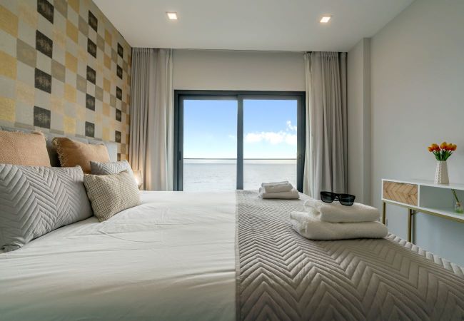 Appartement à Santa Cruz - Sea View Balcony by Madeira Sun Travel Appartement à Santa Cruz - Sea View Balcony by Madeira Sun Travel