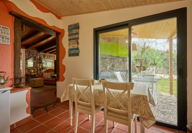Bungalow à Calheta - Casas Maravilha - Árvore by Homie Bungalow à Calheta - Casas Maravilha - Árvore by Homie
