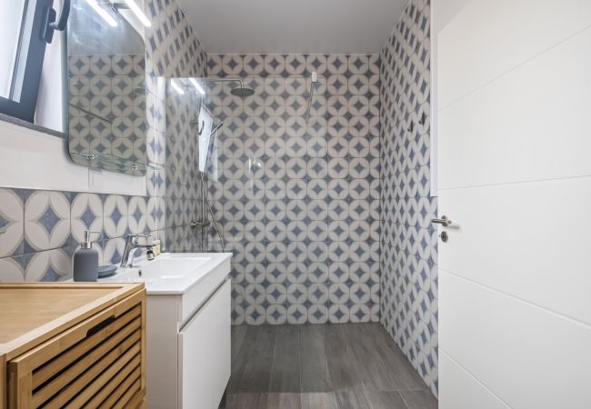 Maison à Gaula - Casa José António B by Homie Maison à Gaula - Casa José António B by Homie