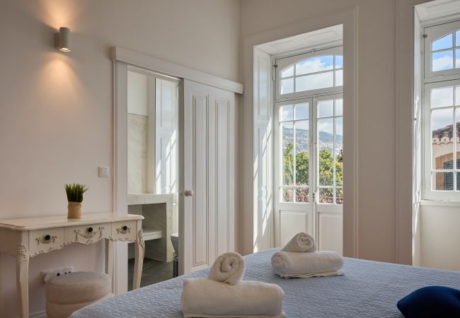 Appartement à Funchal - Luna Rossa - Lineart by Madeira Sun Travel Appartement à Funchal - Luna Rossa - Lineart by Madeira Sun Travel