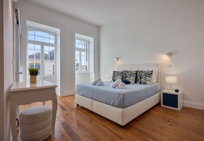 Appartement à Funchal - Luna Rossa - Lineart by Madeira Sun Travel Appartement à Funchal - Luna Rossa - Lineart by Madeira Sun Travel