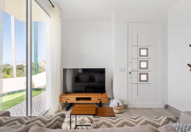 Maison à Canhas - Casa do Malaquias by Homie Maison à Canhas - Casa do Malaquias by Homie