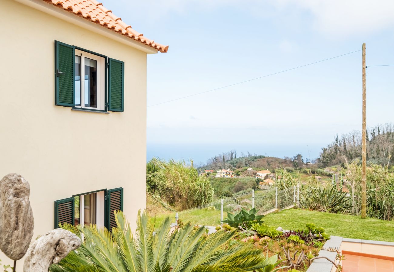 Gîte Rural à Porto Moniz - Palheiro Simone by Homie