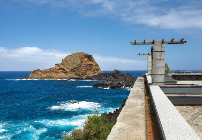 Quarto em Porto Moniz - Pérola Views Inn - Suite by Madeira Sun Travel Quarto em Porto Moniz - Pérola Views Inn - Suite by Madeira Sun Travel