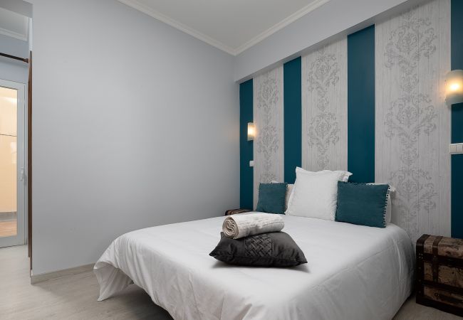 Quarto para 2 pessoas no Porto Moniz com varanda Quarto para 2 pessoas em estalagem com pequeno almoço incluído