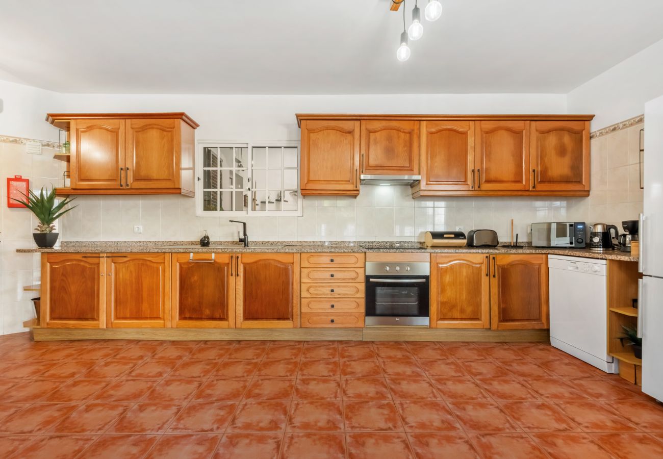 Villa em Santa Cruz - Sea View Villa by Madeira Sun Travel Villa em Santa Cruz - Sea View Villa by Madeira Sun Travel