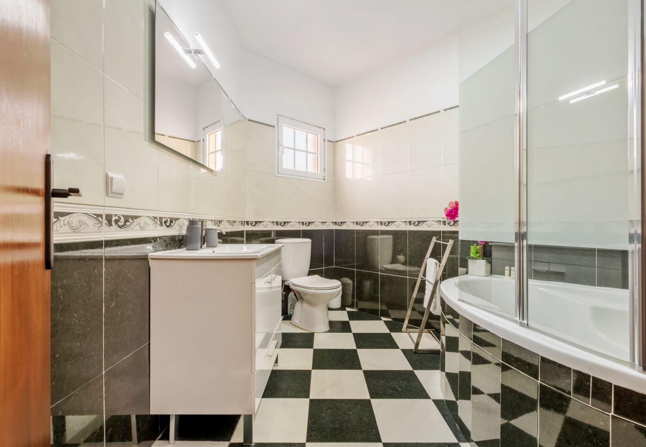 Villa em Santa Cruz - Sea View Villa by Madeira Sun Travel Villa em Santa Cruz - Sea View Villa by Madeira Sun Travel