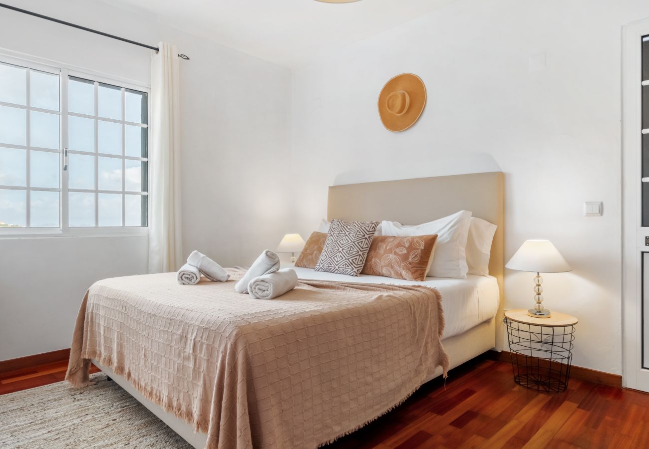 Villa em Santa Cruz - Sea View Villa by Madeira Sun Travel Villa em Santa Cruz - Sea View Villa by Madeira Sun Travel