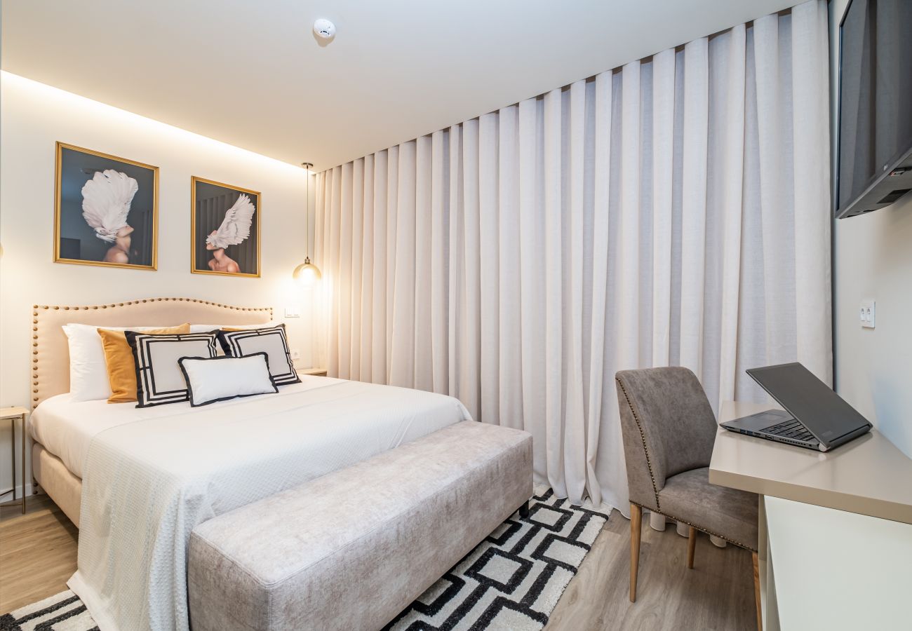 Quarto em Machico - Machim D'Arfet House 101 by Madeira Sun Travel