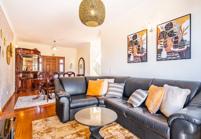 Casa geminada em Santa Cruz - Gaula Residence by Madeira Sun Travel Casa geminada em Santa Cruz - Gaula Residence by Madeira Sun Travel