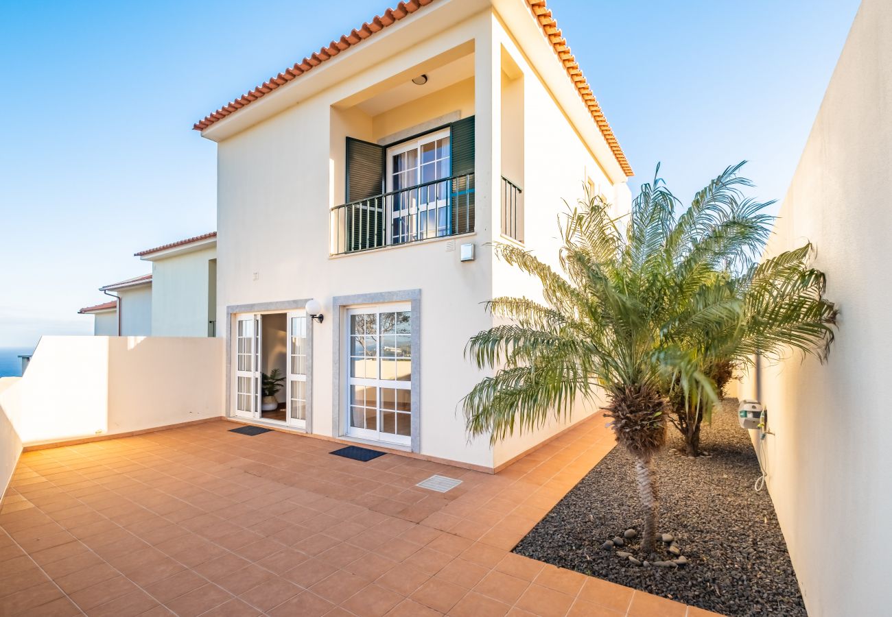 Casa geminada em Santa Cruz - Gaula Residence by Madeira Sun Travel